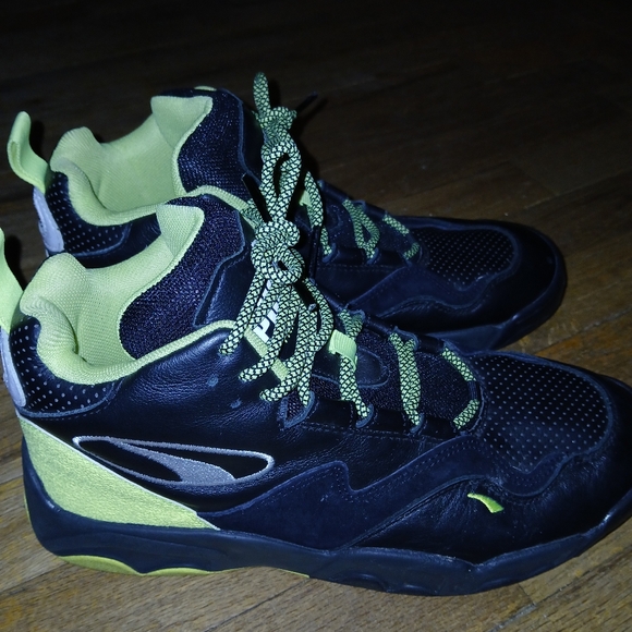 PUMA Source Retro 2 mid green and black size 9 - Picture 4 of 5